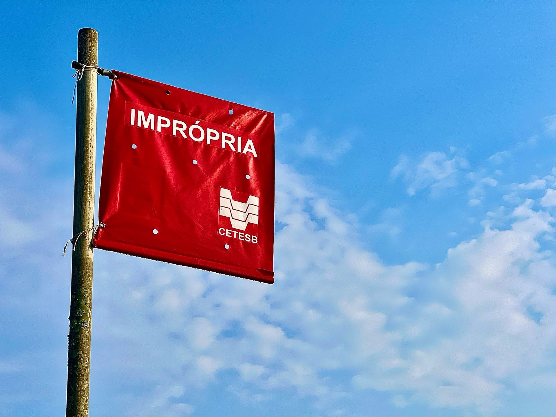 Litoral de SP tem 61 praias impróprias para banho nesta semana; confira os locais