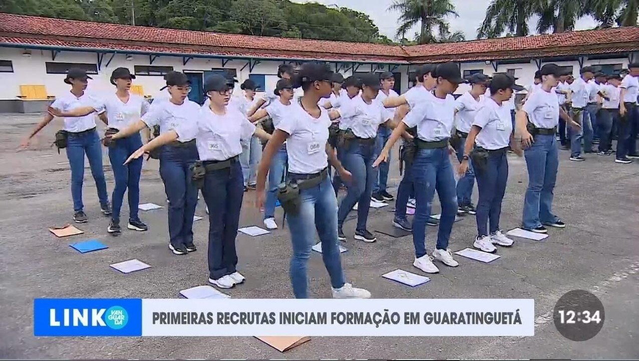 Primeira turma feminina da Escola de Especialistas de Aeronáutica, da FAB, inicia formação: 'oportunidade única'