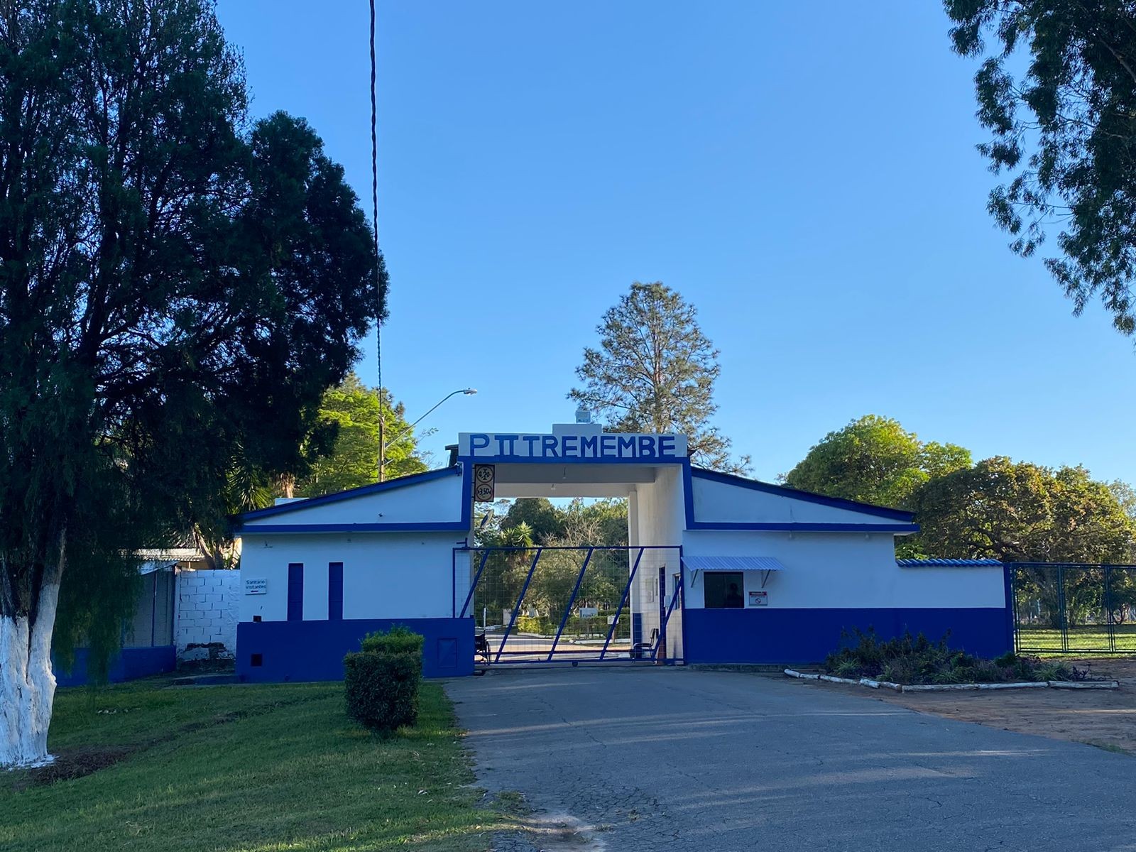 Mesmo com lei que suspendeu ‘saidinha’, mais de 3 mil detentos deixam presídios no Vale; entenda o porquê