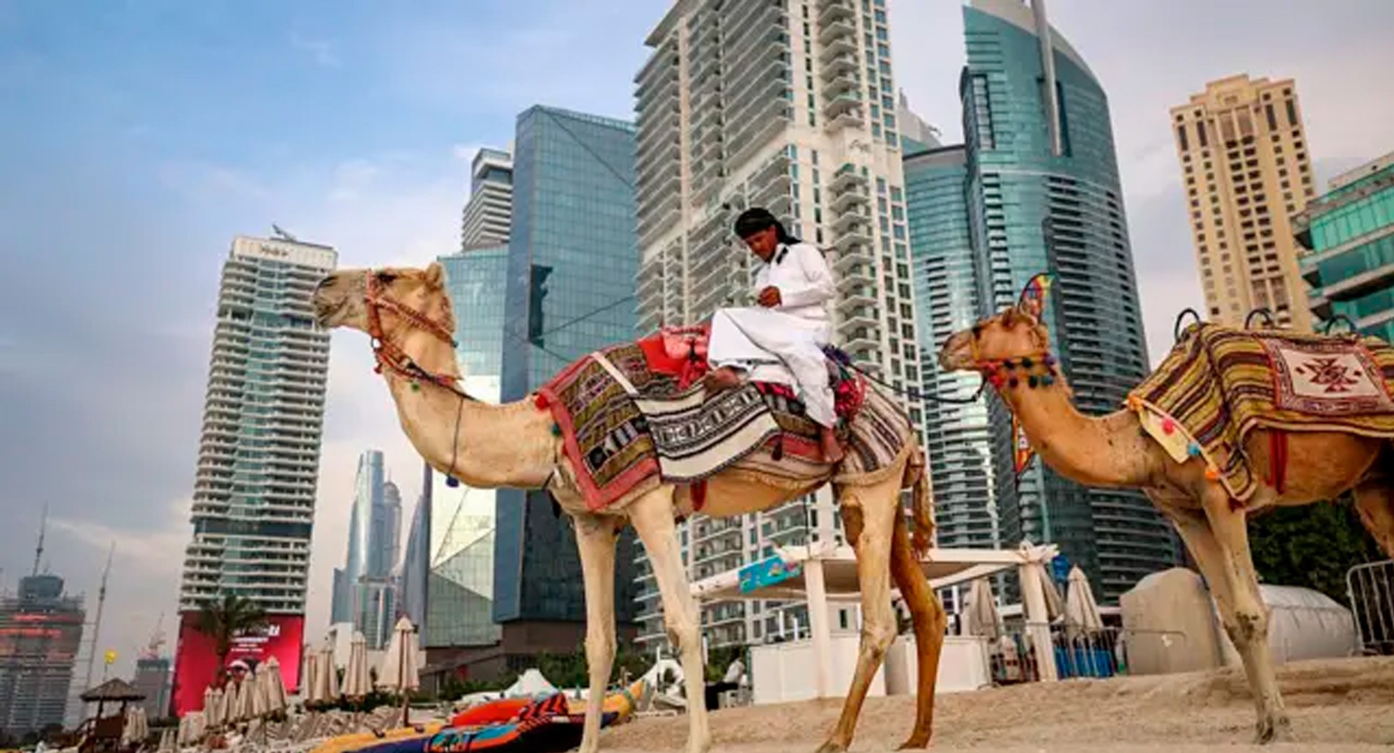 Como a guerra no Irã quebrou a imagem de segurança de locais do Golfo como Dubai e Catar — e o que isso está custando