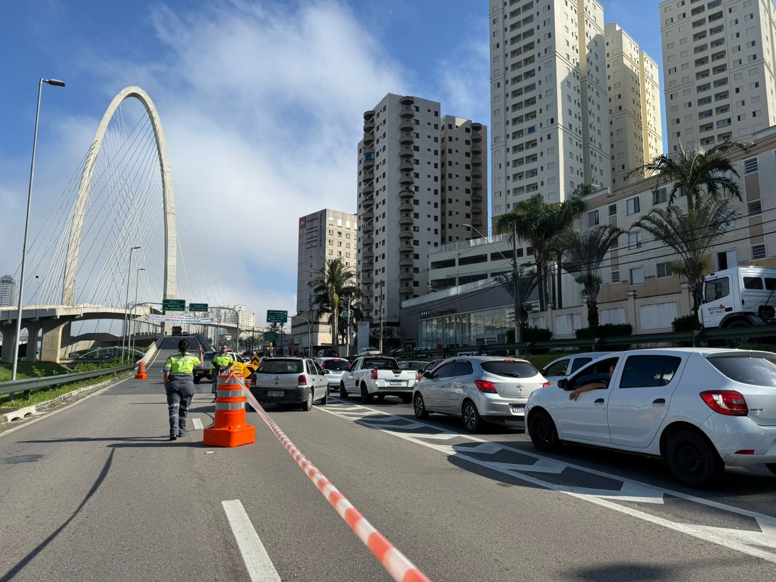 Ponte estaiada, em São José dos Campos, deve ser liberada na sexta-feira; entenda obra