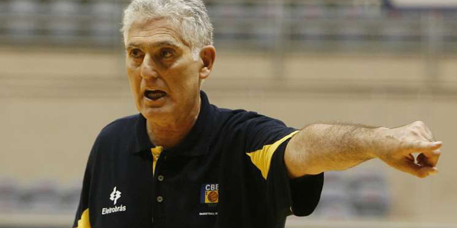 Morre Moncho Monsalve, ex-técnico da seleção brasileira de basquete