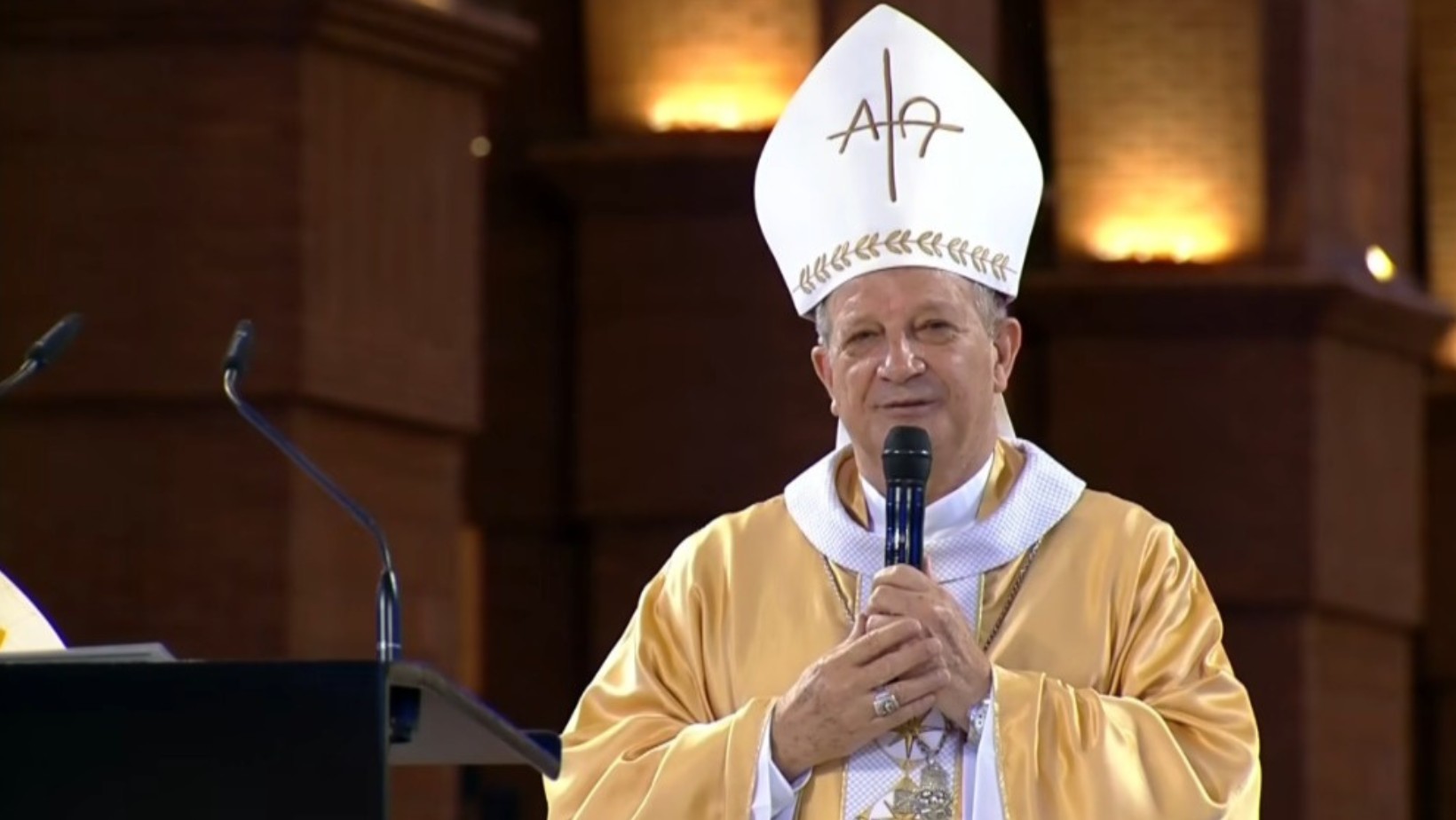 No 1º domingo em Aparecida, Dom Mário fala de família, fé e acolhimento aos mais vulneráveis