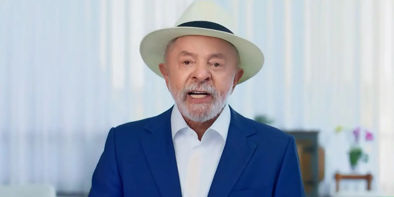 Lula anuncia novo Desenrola para quem ganha até R$ 8,1 mil