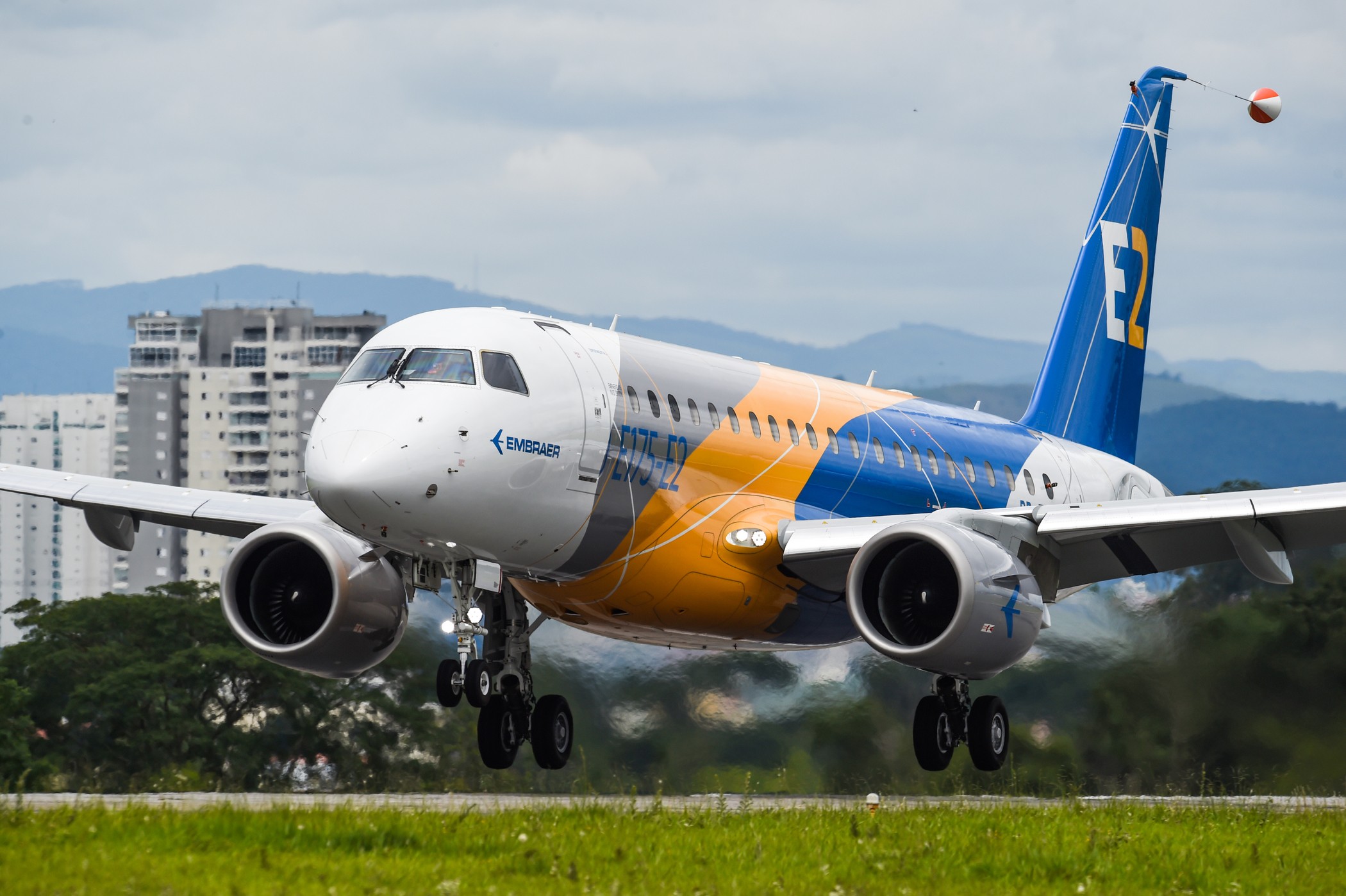 Embraer tem melhor 1º trimestre da história com receita recorde de R$ 7,6 bilhões