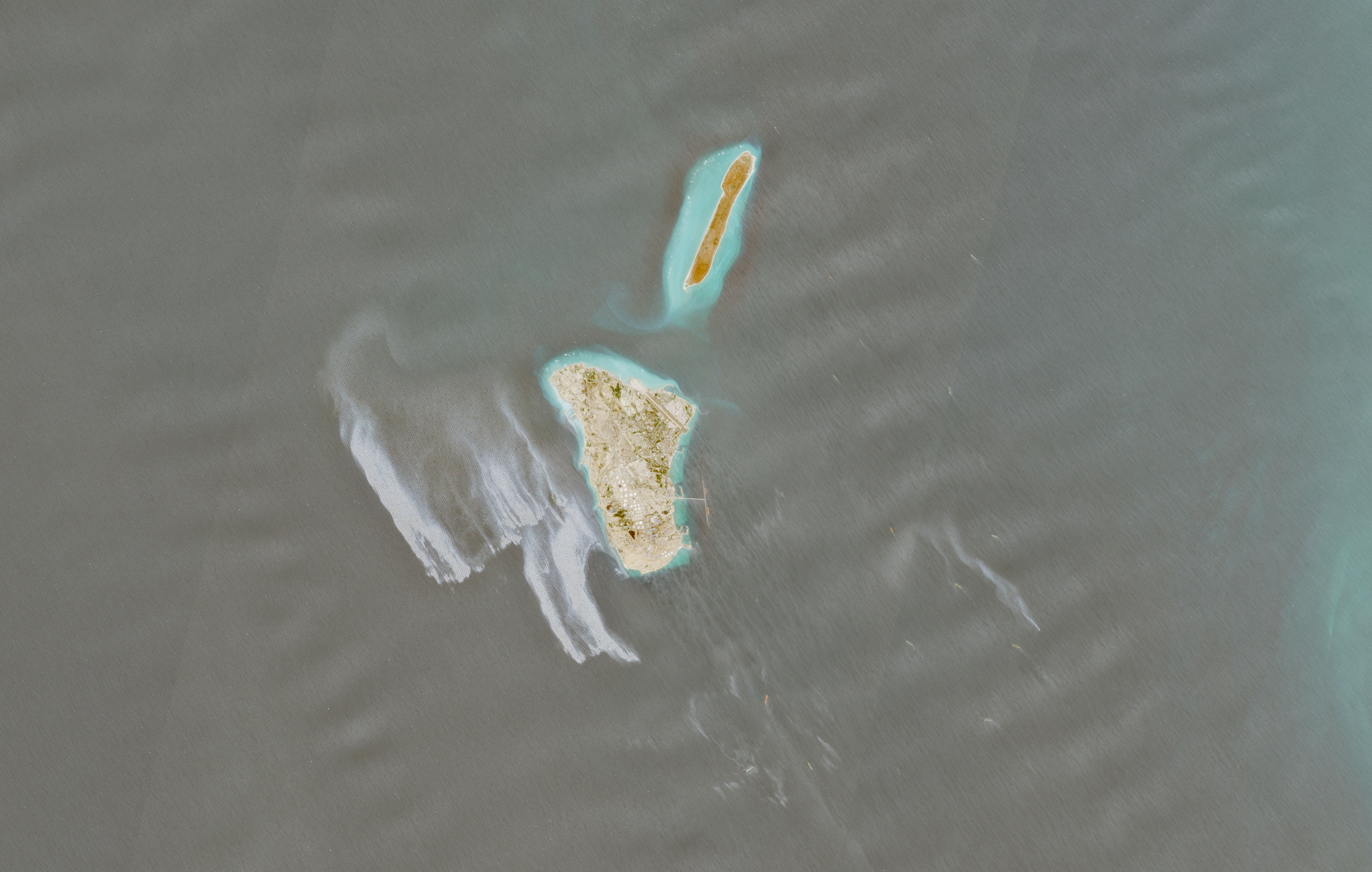 Possível vazamento de petróleo é visto em imagens de satélite de Ilha no Irã