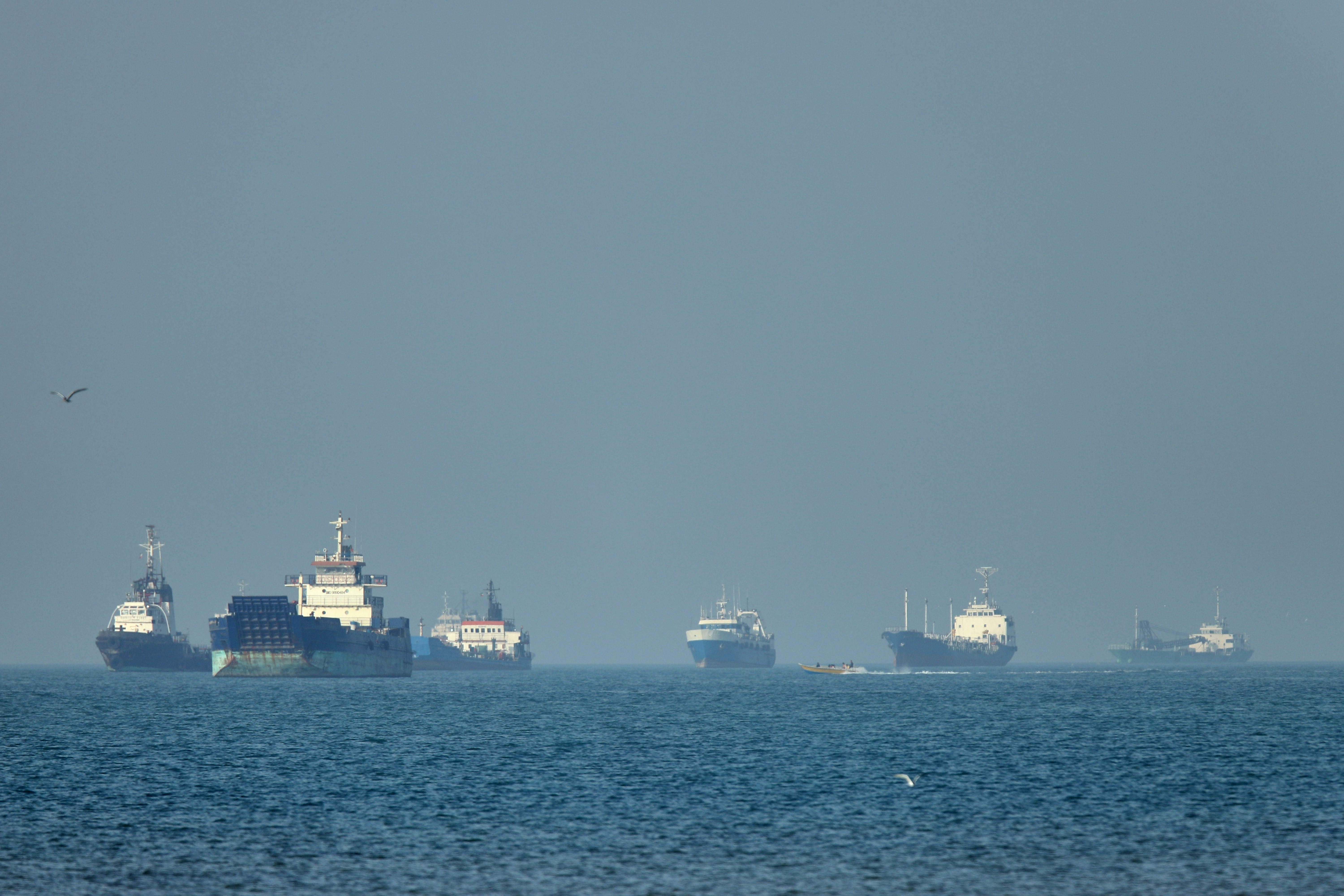 Marinha do Irã diz que ataques contra navios iranianos terão resposta 'pesada' e que estão apenas 'aguardando a ordem'