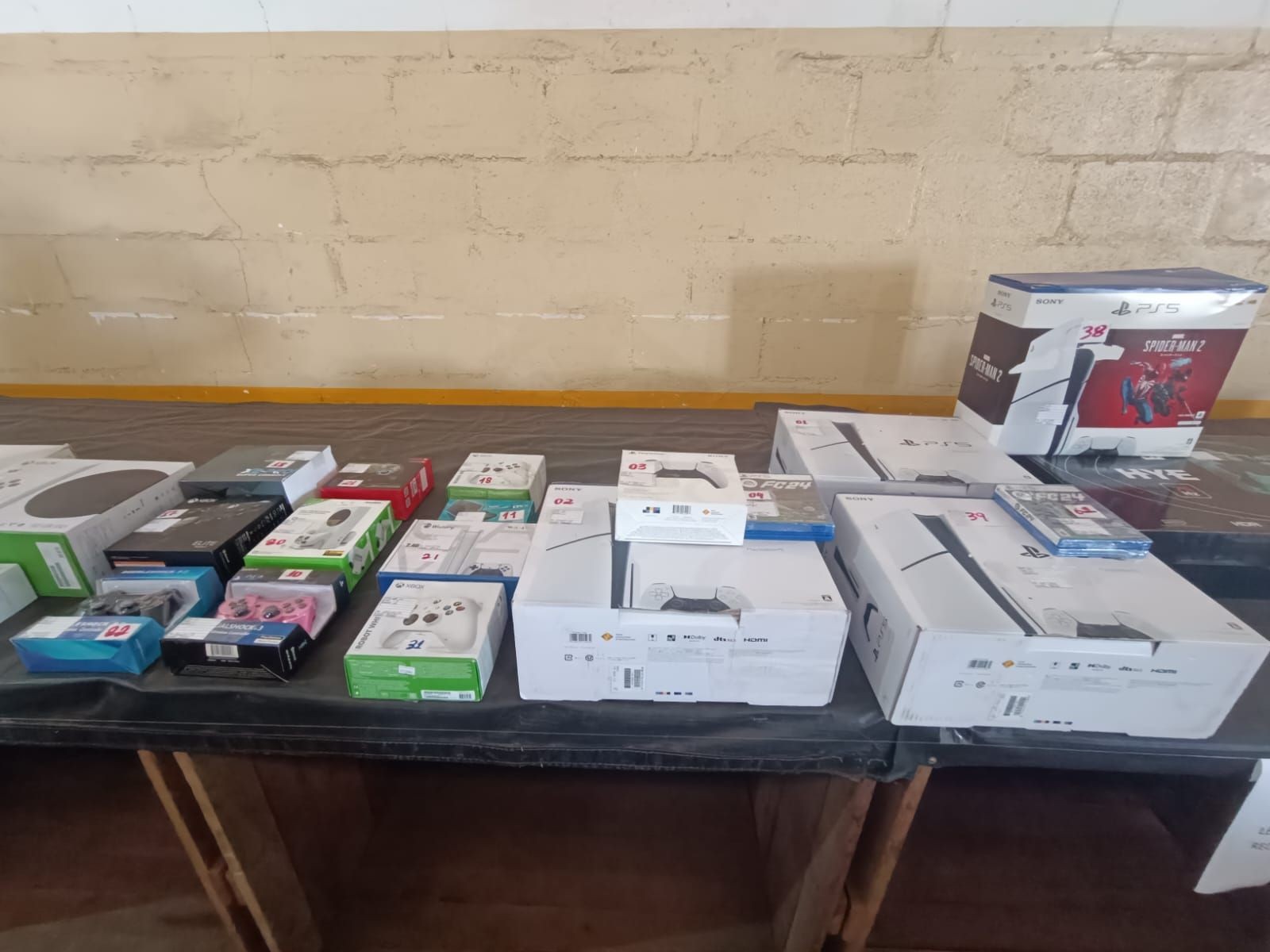 Leilão da Receita Federal em Taubaté tem lotes com tablets e equipamentos eletrônicos