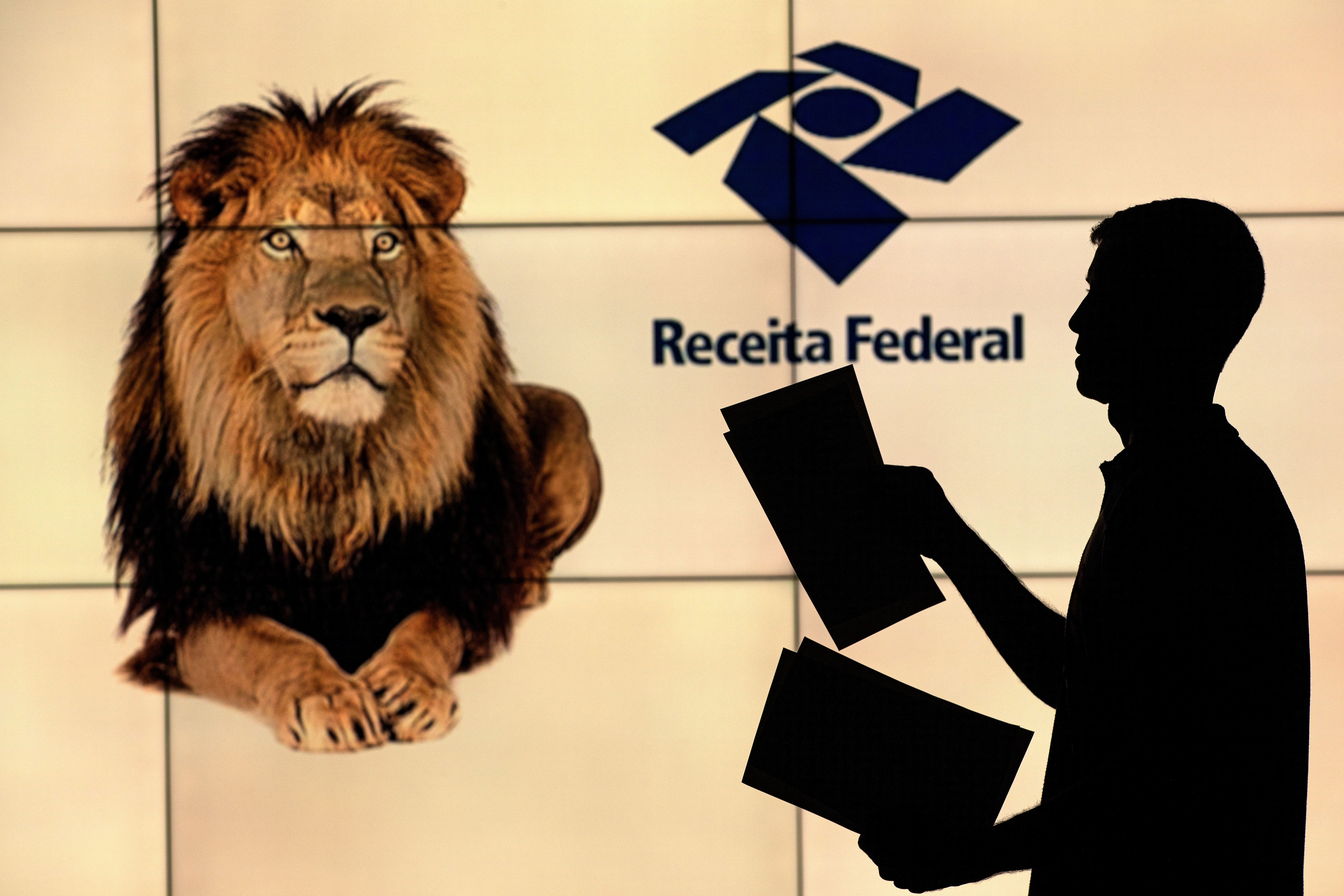 Imposto de Renda: mais de 70 mil contribuintes ainda não enviaram a declaração no Vale e região