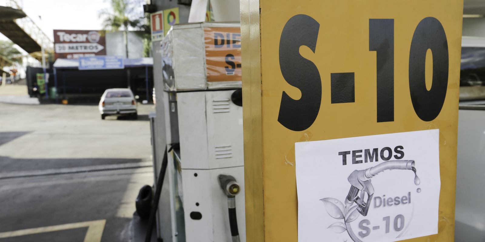 Petrobras ajusta preços do diesel em R$ 1,12