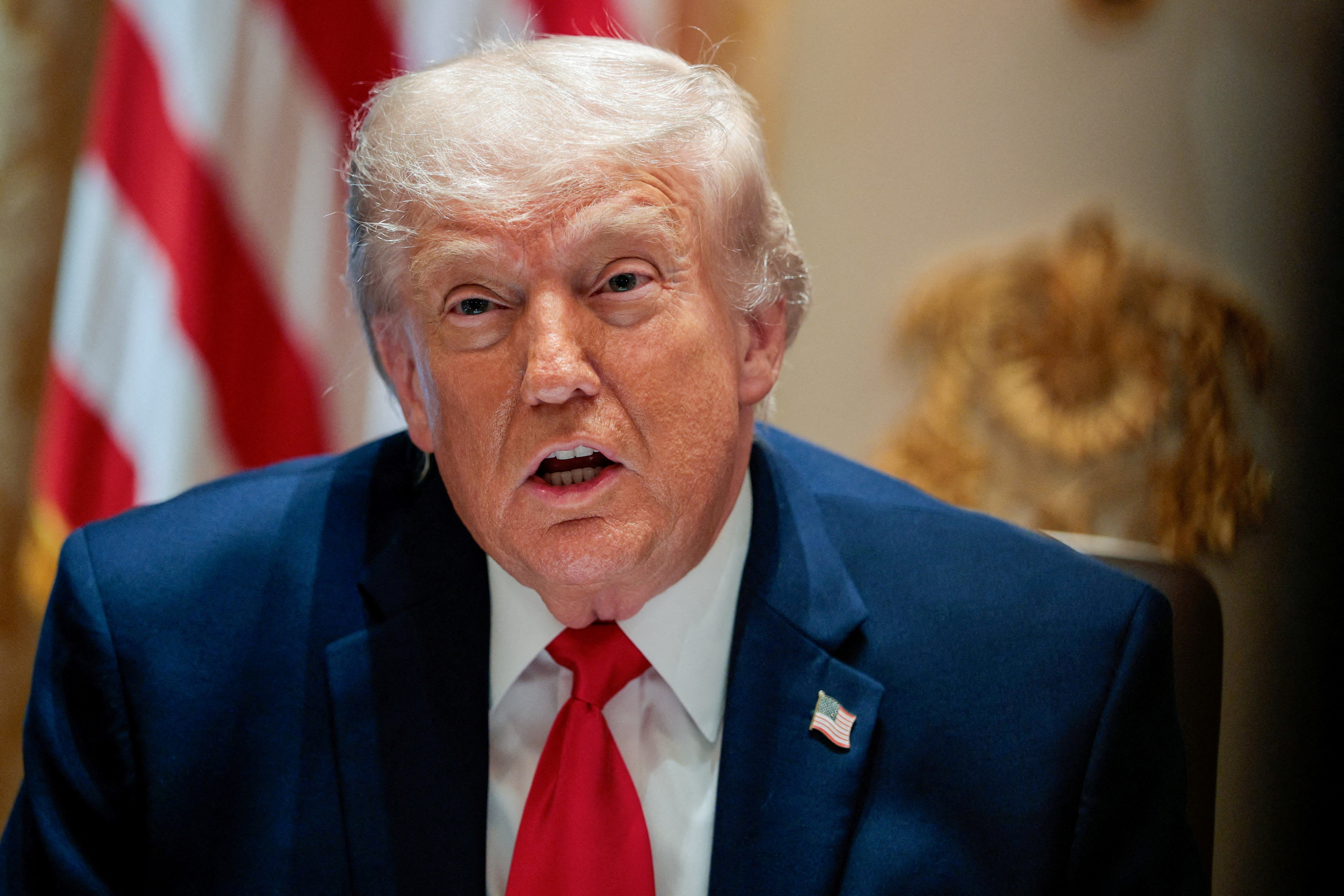 'Sinal de força e coragem': Trump reage à remarcação de jantar que terminou em tiros; presidente irá discursar