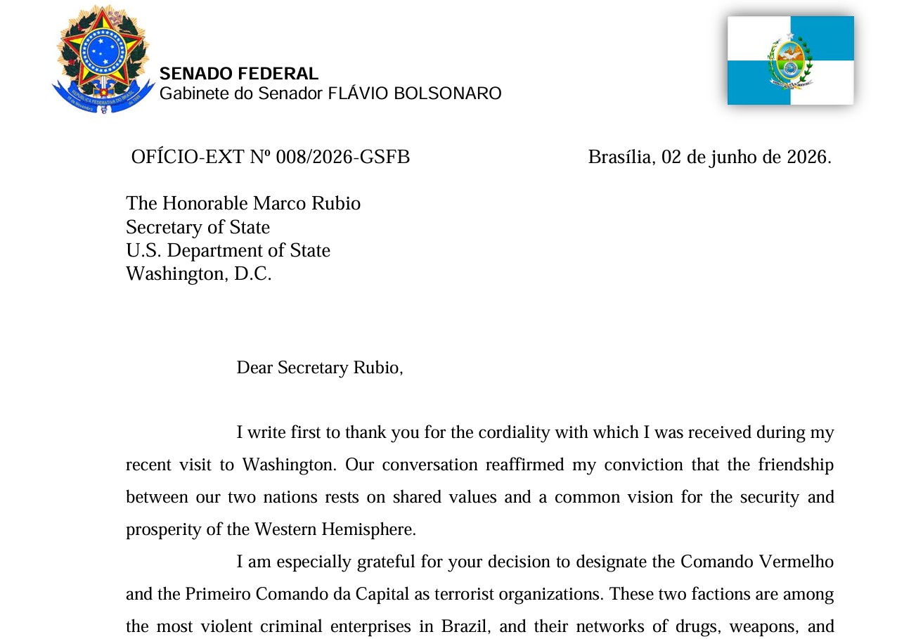 Flávio expõe preocupação com desgaste político ao pedir que EUA poupem Brasil de novo tarifaço; leia carta