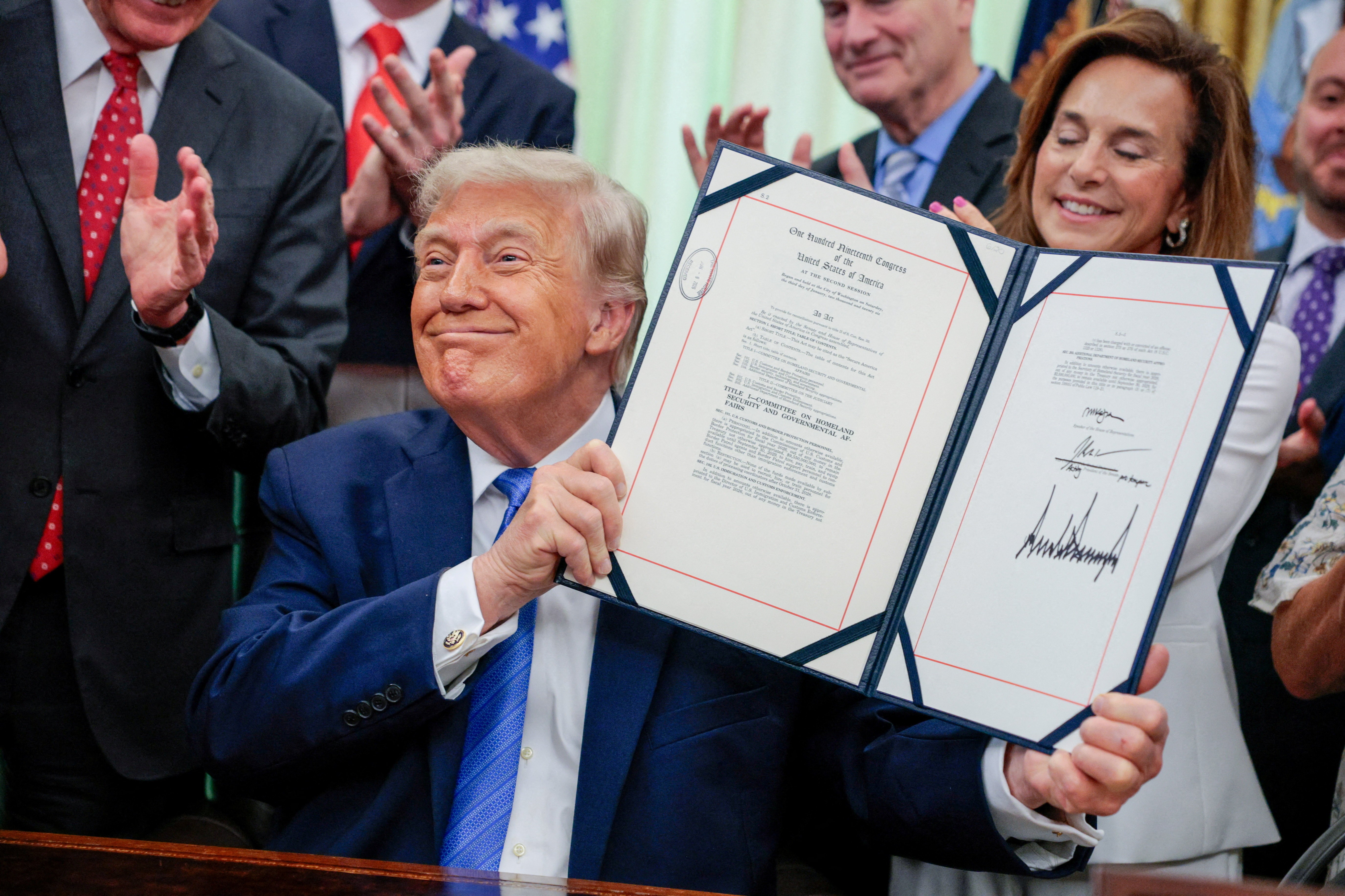 Trump sobre vistos para a Copa do Mundo: 'Trabalhando pra garantir que as pessoas certas entrem'