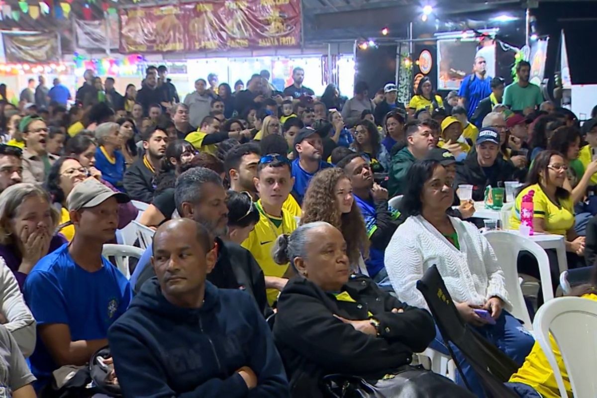 Torcedores do Vale do Paraíba lamentam Brasil fora da Copa após derrota para a Noruega: 'Estava com esperança'