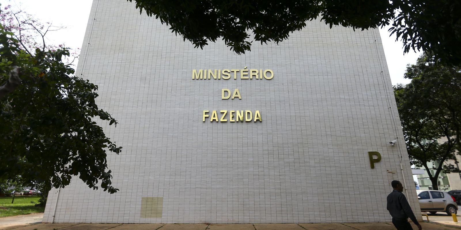 Governo deve recorrer ao STF sobre PEC de agentes de saúde