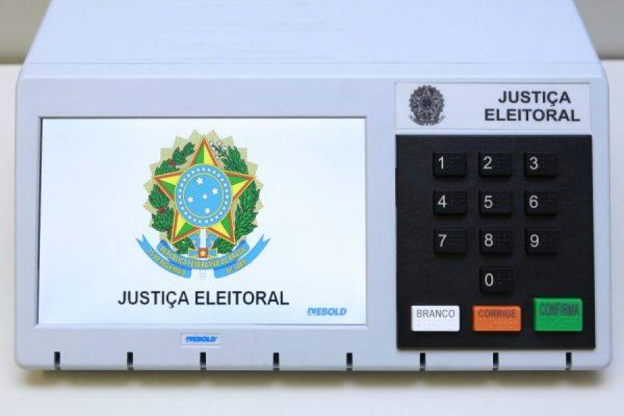 Urnas começam a ser transportadas para locais de votação em São José dos Campos