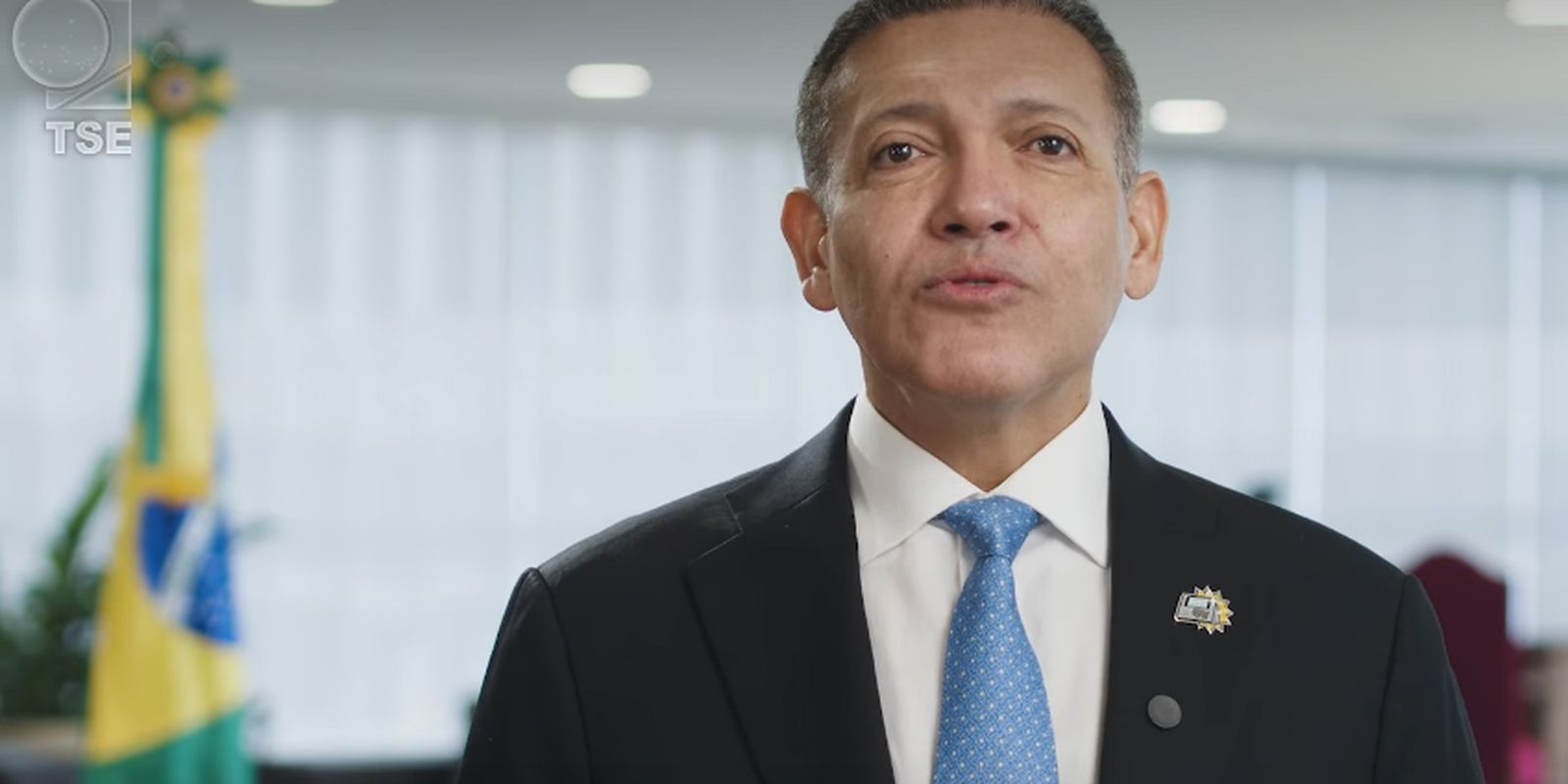TSE nega acusação de Flávio sobre expulsão de fiscais de sala-cofre