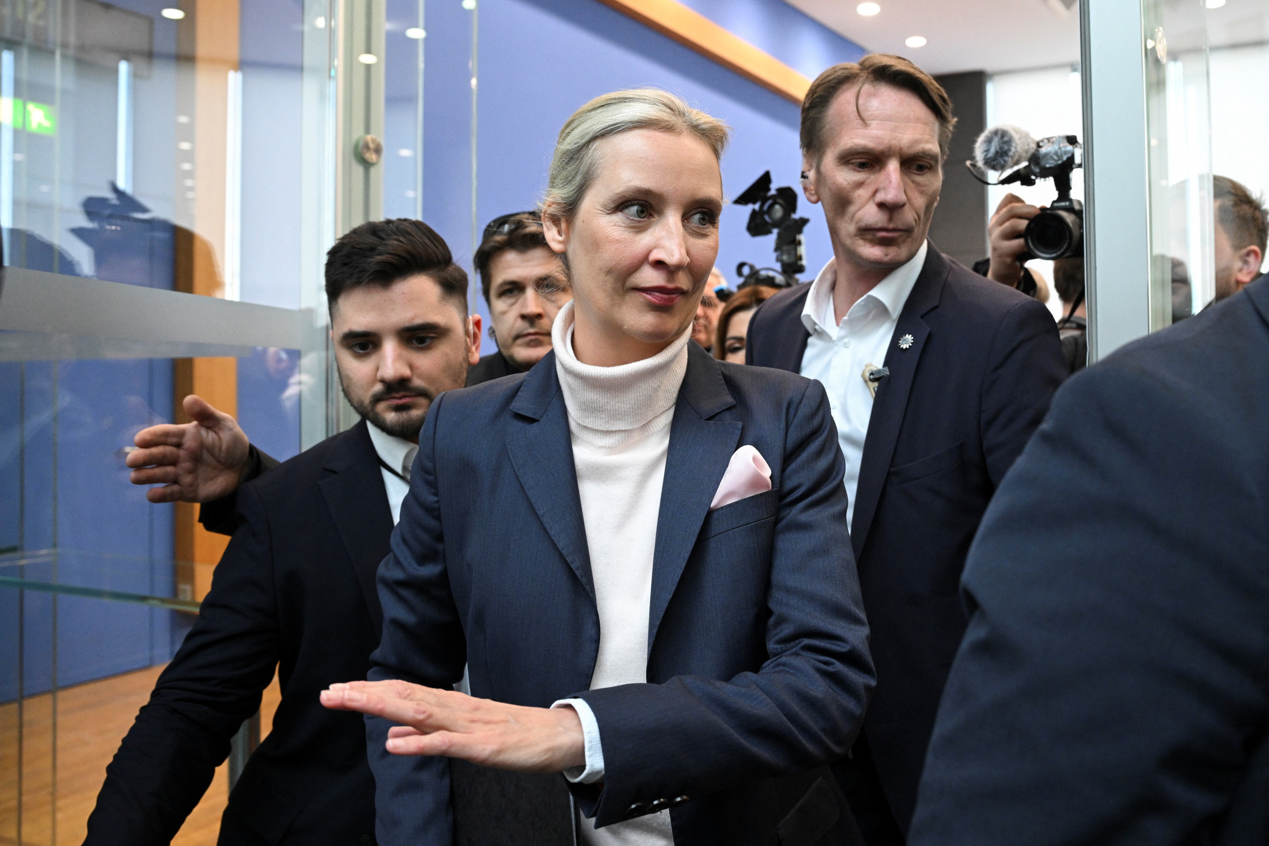 AfD é classificado como extrema direita na Alemanha; ministra diz que partido persegue objetivos contrários à ordem democrática