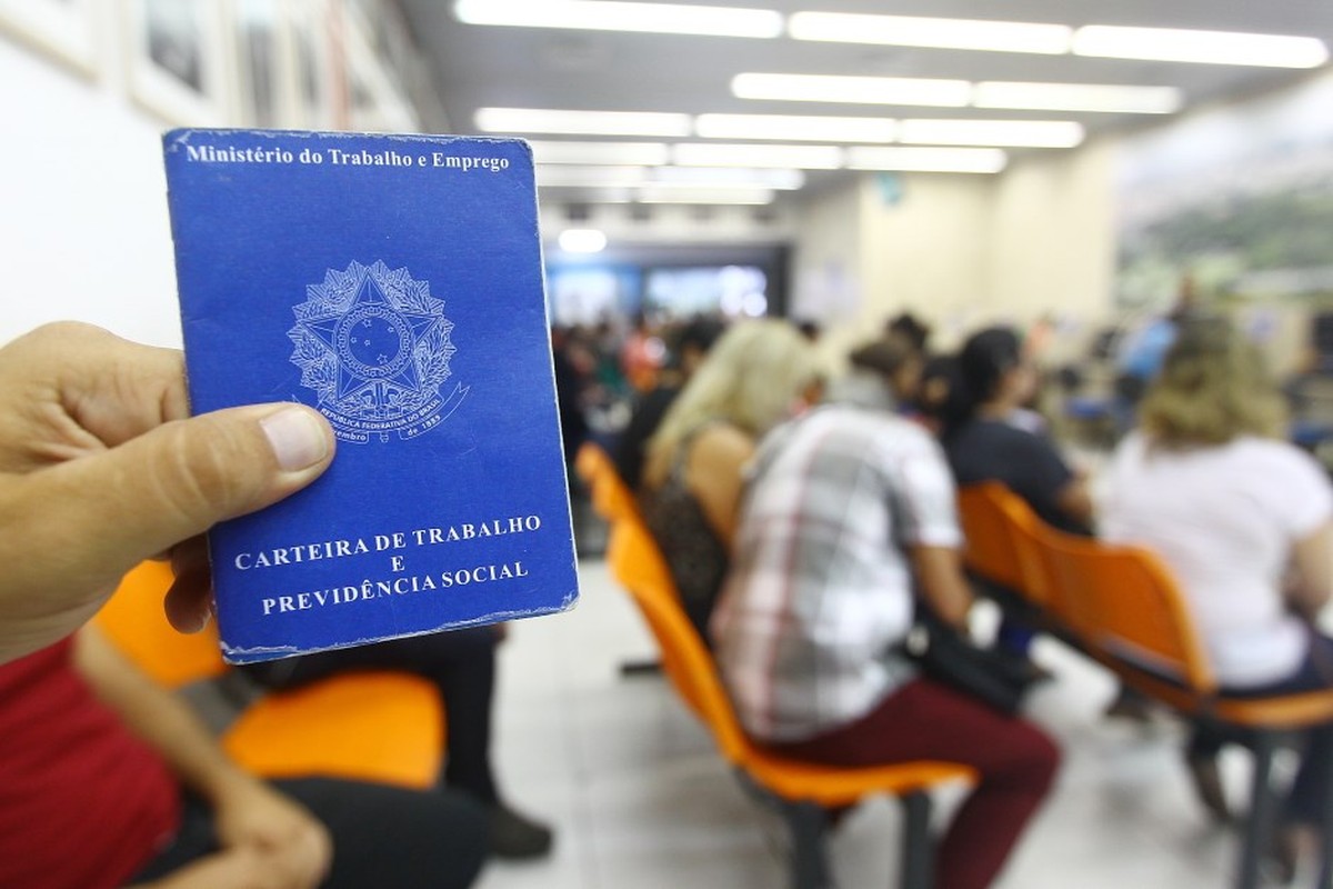 PAT de São José começa semana com mais de 470 vagas de emprego, veja como se candidatar