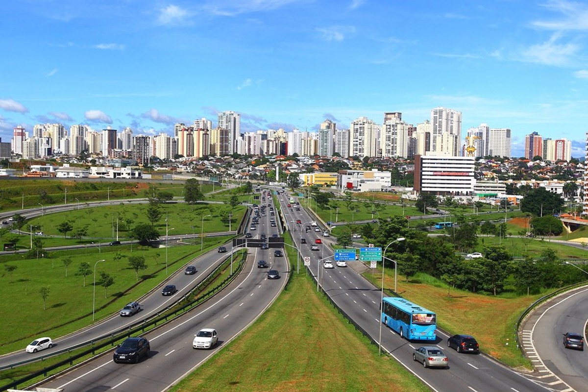 Prova de corrida de rua vai interditar anel viário e avenidas de São José neste domingo